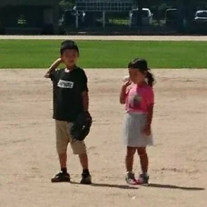 大阪スポーツ祭典 第1回 フォトコンテスト「6/24 兄妹一緒に (BIGMOUTH)」